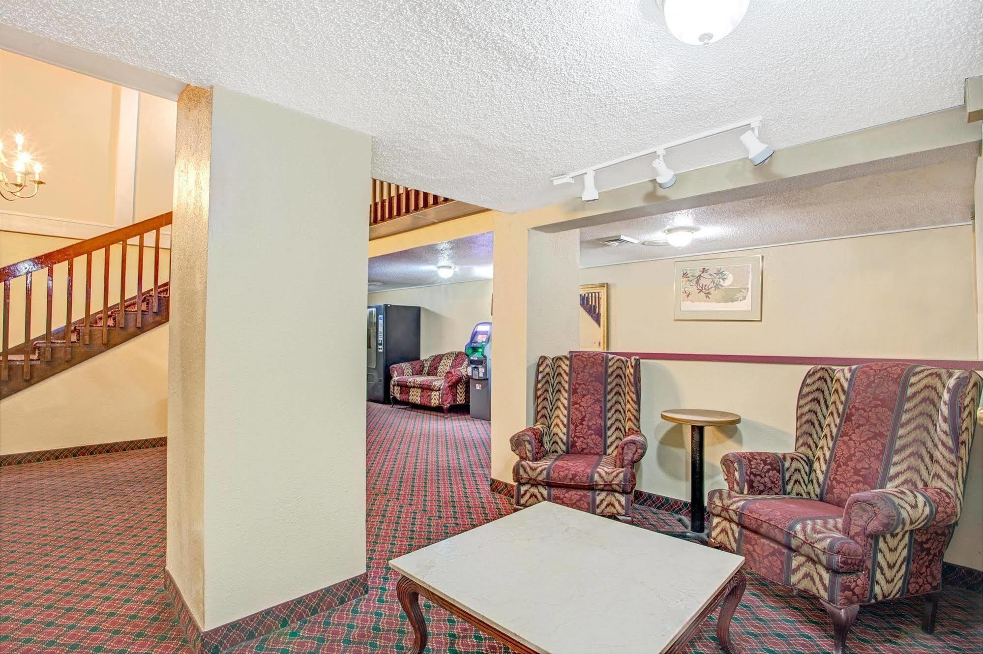 Knights Inn Memphis Airport 外观 照片